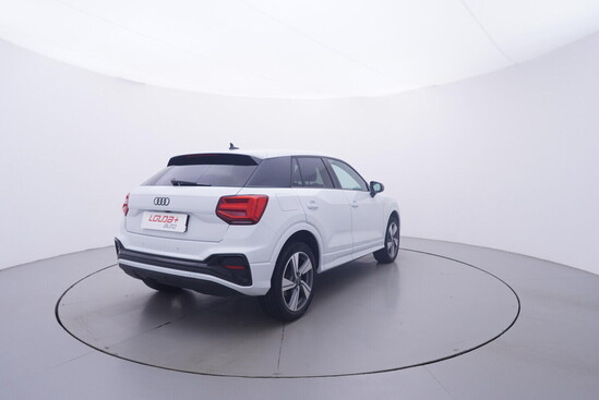 AUDI Q2 S-line 1.5 TFSI 110 kW automat_3
