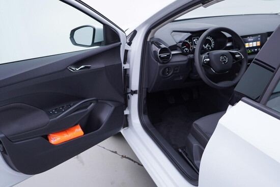 ŠKODA FABIA Ambition 1.0 TSI 70 kW manuál, DPH_4