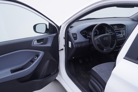 HYUNDAI I20 1.2 MPI 55 kW manuál_4