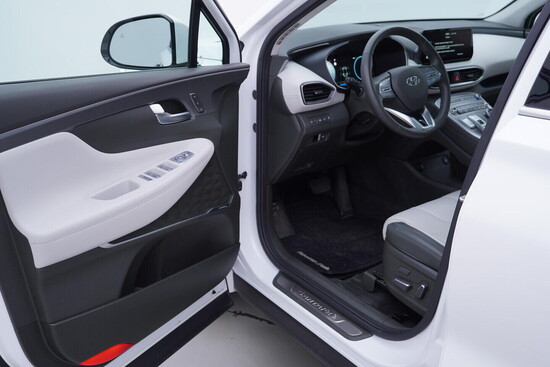 HYUNDAI SANTA FE Luxury 1.6 T-GDI 195 kW automat_4