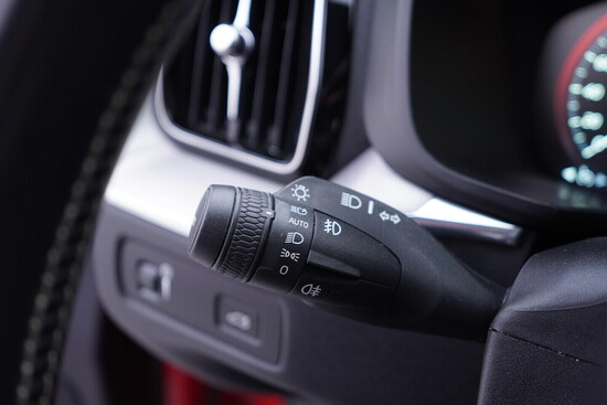 VOLVO XC60 2.0 TSI 184 kW automat_5