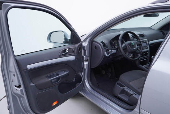 ŠKODA OCTAVIA 1.6 TDI 77 kW manuál_4