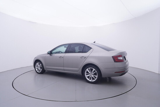 ŠKODA OCTAVIA  2.0 TDI 110 kW manuál_2