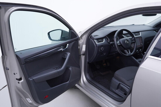 ŠKODA OCTAVIA  2.0 TDI 110 kW manuál_4