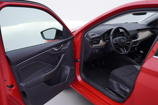 ŠKODA SCALA Style 1.0 TSI 85 kW manuál_4