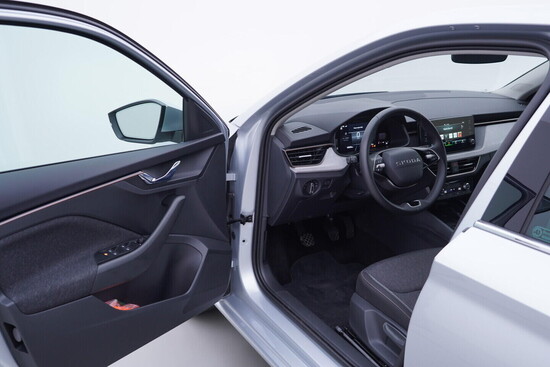 ŠKODA SCALA Top Selection 1.0 TSI 85 kW manuál, DPH_4