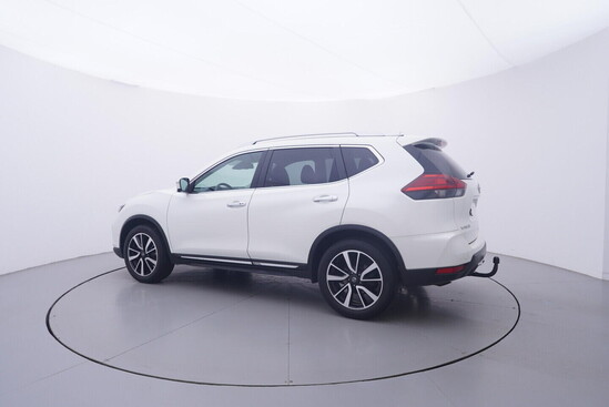 NISSAN X-TRAIL Tekna 1.7 DCI 110 kW manuál_2