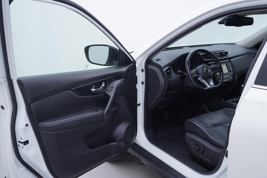 NISSAN X-TRAIL Tekna 1.7 DCI 110 kW manuál_4