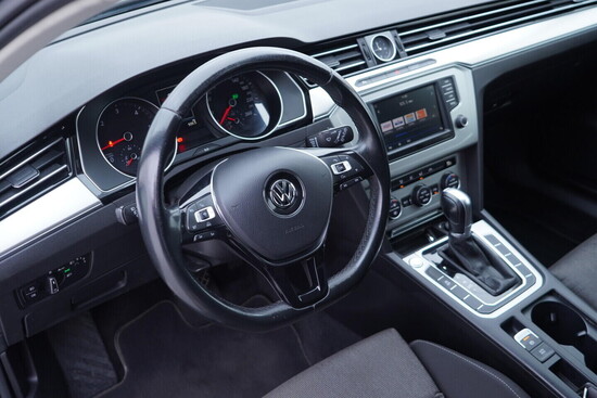 VOLKSWAGEN PASSAT Comfortline 2.0 TDI 110 kW automat_5