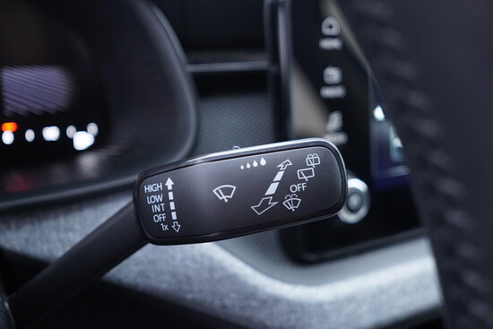 ŠKODA KAMIQ Selection 1.0 TSI 85 kW manuál, DPH_5