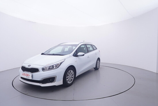KIA CEED 1.6 GDI 99 kW manuál_1