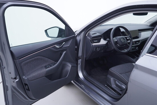 ŠKODA SCALA Selection 1.5 TSI 110 kW manuál, DPH_4