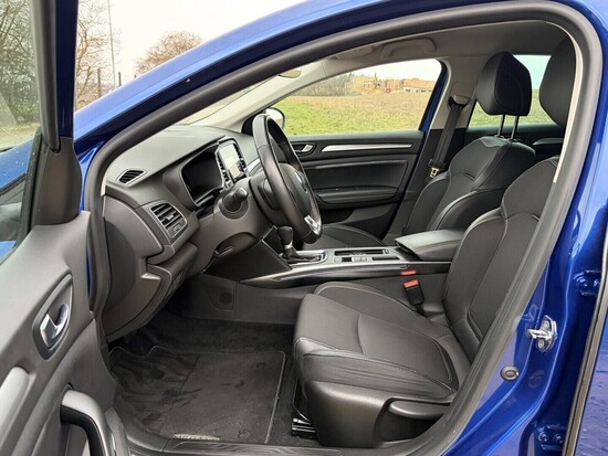 RENAULT MÉGANE Intens 1.6 E-TECH 118 kW automat, DPH_4