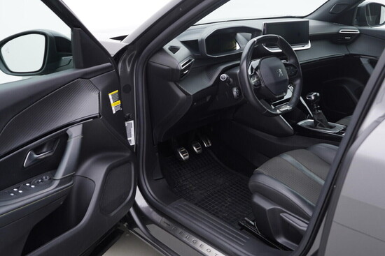 PEUGEOT 2008 Gt line 1.2 PureTech 96 kW manuál, DPH_4