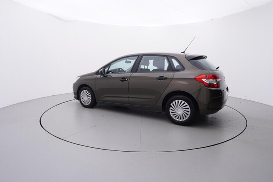 CITROEN C4  1.4  70 kW manuál_2
