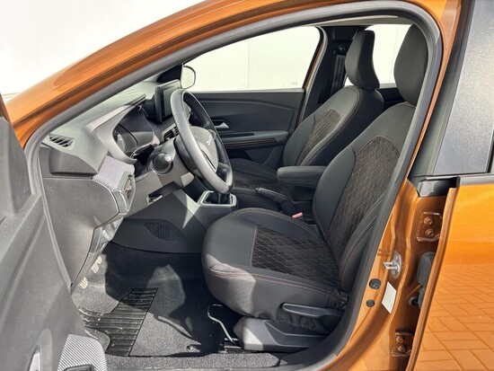 DACIA SANDERO stepway 1.0  67 kW manuál_4