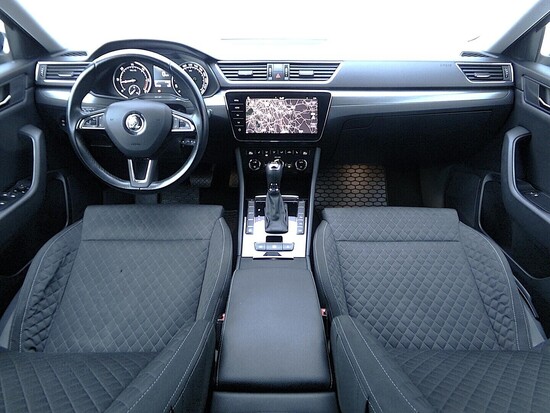 ŠKODA SUPERB Style 1.6 TDI 88 kW automat_4
