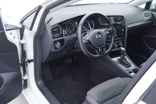 VOLKSWAGEN GOLF VARIANT Highline 1.5 TSI 110 kW automat_4