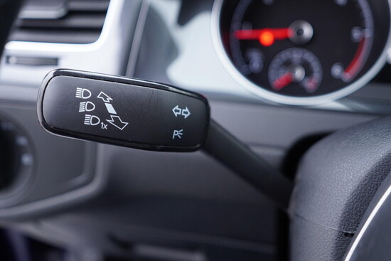 VOLKSWAGEN GOLF  1.6 TDI 85 kW manuál_5