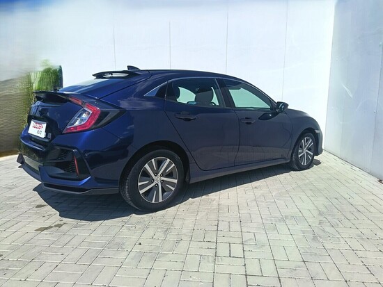 HONDA CIVIC  1.0 CVVT 93 kW manuál_3