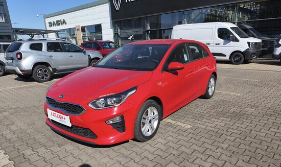 KIA CEED Comfort 1.4 GDI 73 kW manuál_1