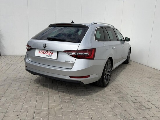 ŠKODA SUPERB L&K 1.8 TSi 132 kW manuál_3