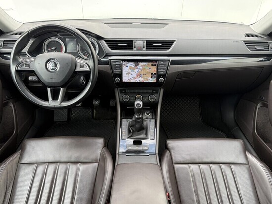 ŠKODA SUPERB L&K 1.8 TSi 132 kW manuál_4
