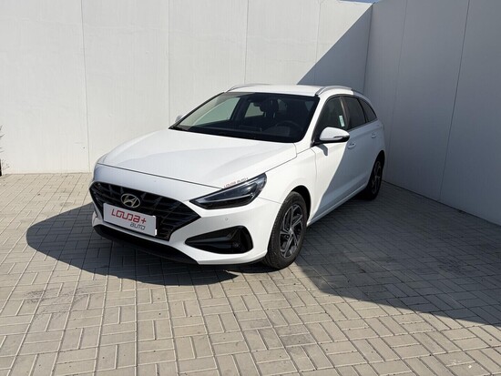 HYUNDAI I30 Smart 1.5 CVVT 80 kW manuál_1